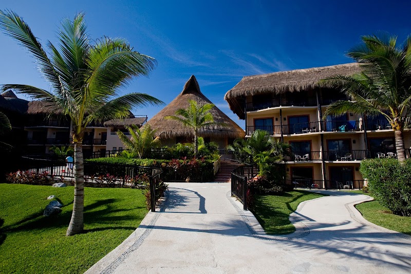 Catalonia Yucatan Beach