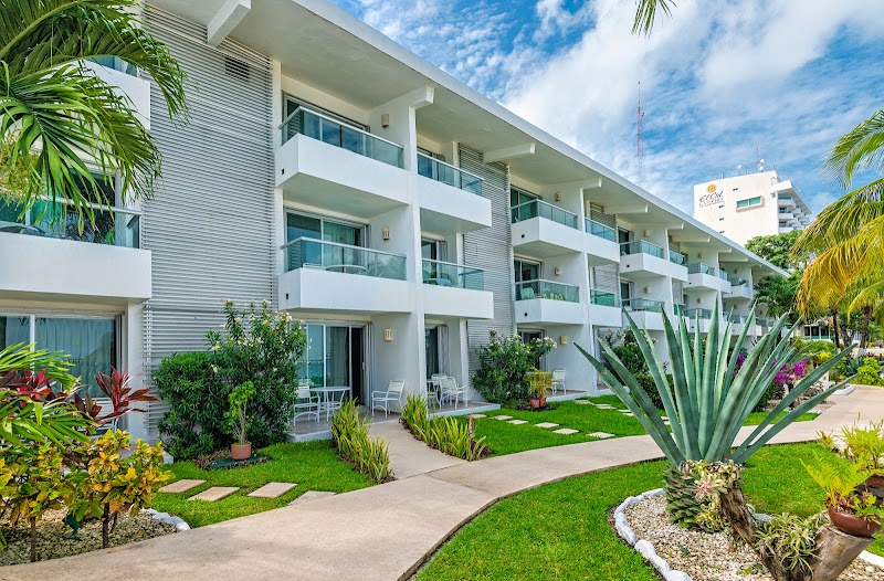 El Cid La Ceiba Beach Resort