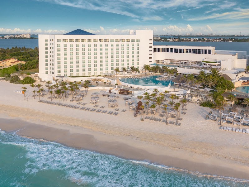 Le Blanc Spa Resort Cancun