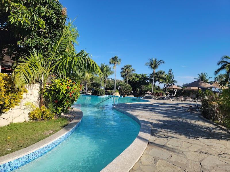 Lifestyle Tropical Beach Resort and Spa