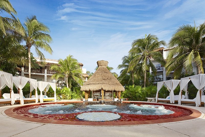 Desire Riviera Maya Pearl Resort