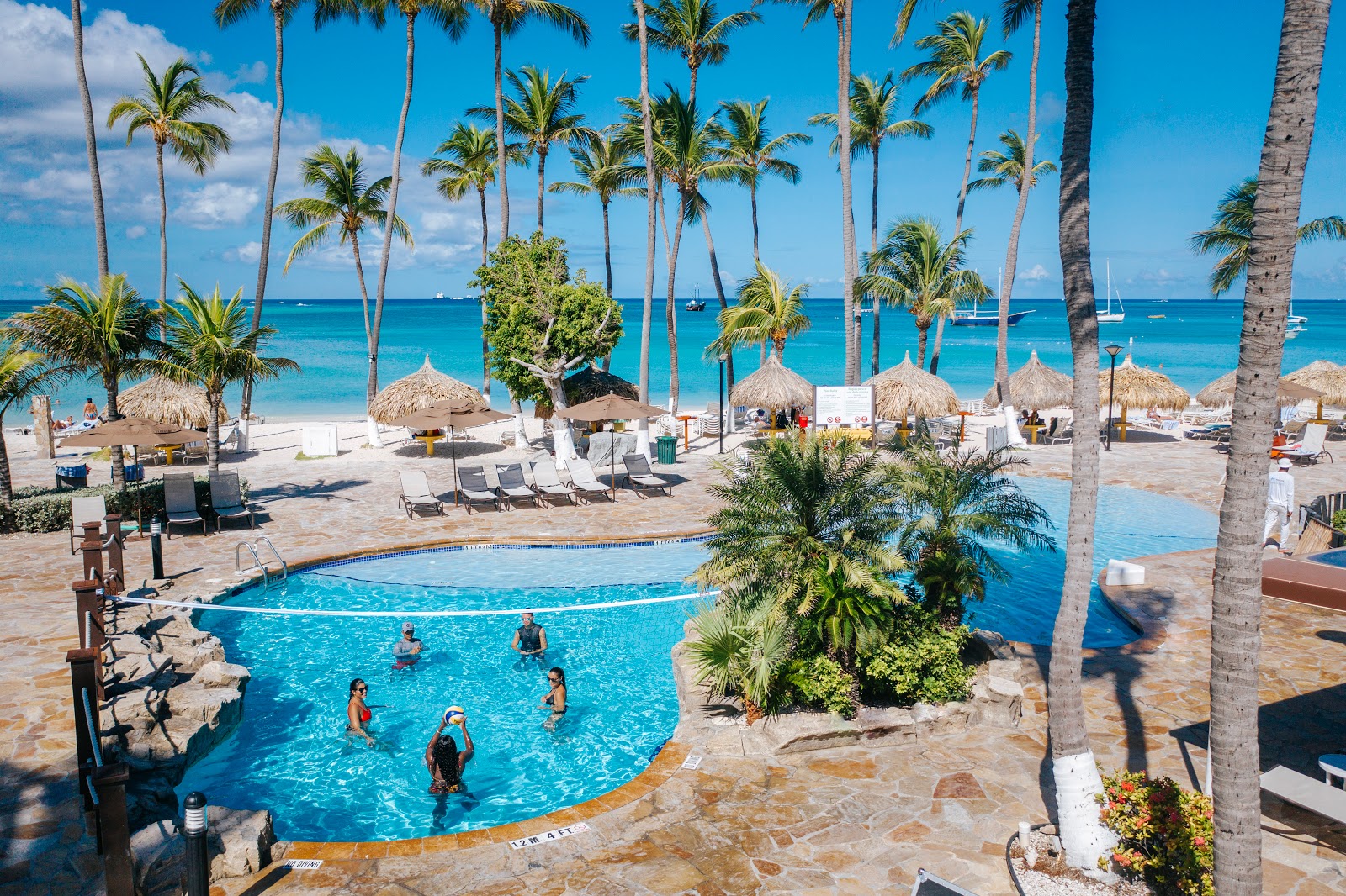 Holiday Inn Resort